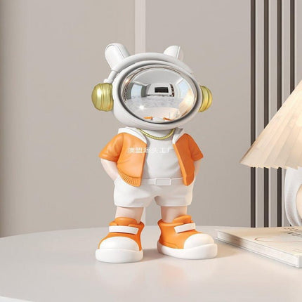 GamersCrate Astronaut Table Decoration – Cartoon Resin Spaceman Figurine - Gamers Crate
