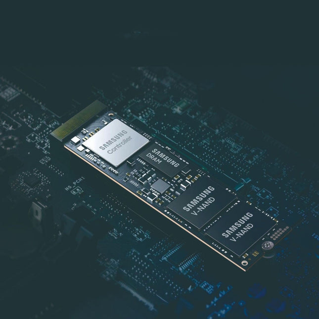 Gamers Crate M.2 2280 SSD 2TB – High - Speed NGFF Internal Notebook Drive - Gamers Crate